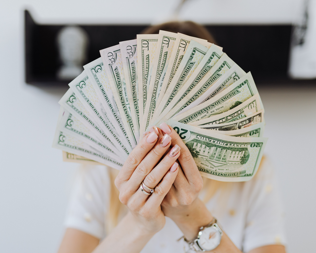 How to Get up to $3800 in Compensation for Damaged Luggage by Airline